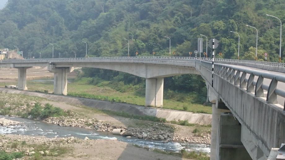 二﹒汶水橋延伸至錦卦大橋道路工程及堤防工程